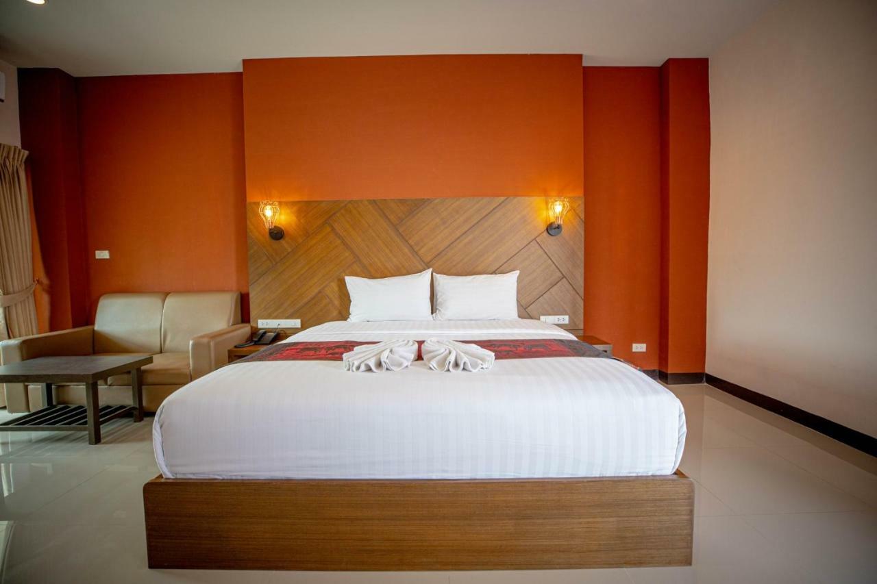 Smart Hotel Ban Lam Luk Ka Exteriör bild