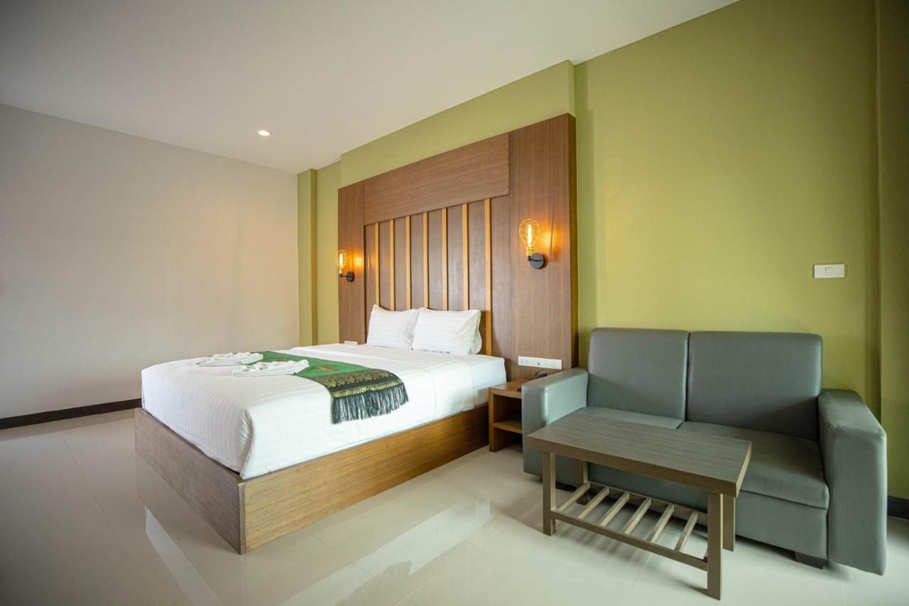 Smart Hotel Ban Lam Luk Ka Exteriör bild