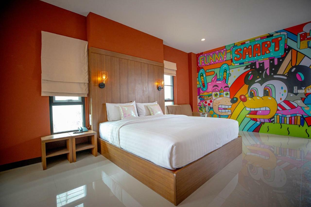 Smart Hotel Ban Lam Luk Ka Exteriör bild