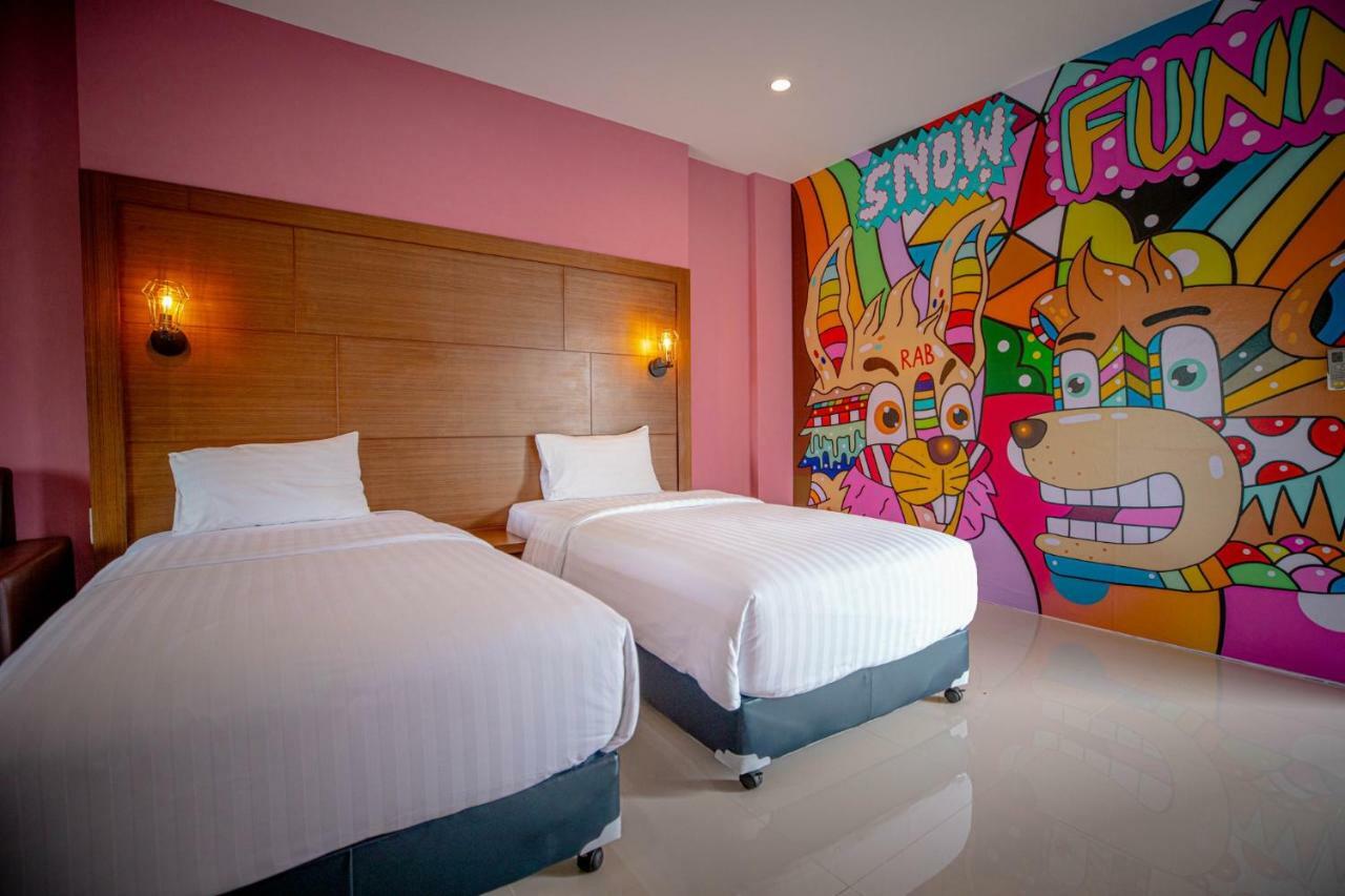 Smart Hotel Ban Lam Luk Ka Exteriör bild